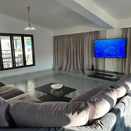 Apartament Byram *
