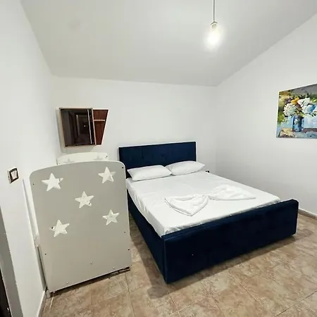 Byram Apartment *